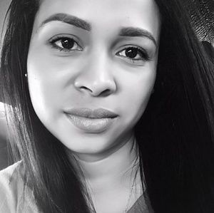 Meet your Posher, Flor de maría